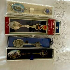Set of 4 collectors spoons